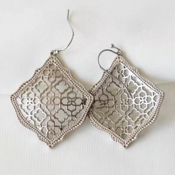 Kendra Scott Stud Earrings - Picture 4 of 6